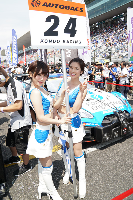 GT500クラスのポールポジションを獲得した24号車「フォーラムエンジニアリングADVAN GT-R」（佐々木大樹/J.P.デ・オリベイラ）