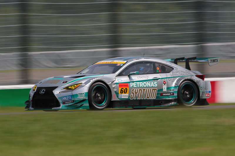 60号車 SYNTIUM LMcorsa RC F GT3（飯田章/吉本大樹組、YH）