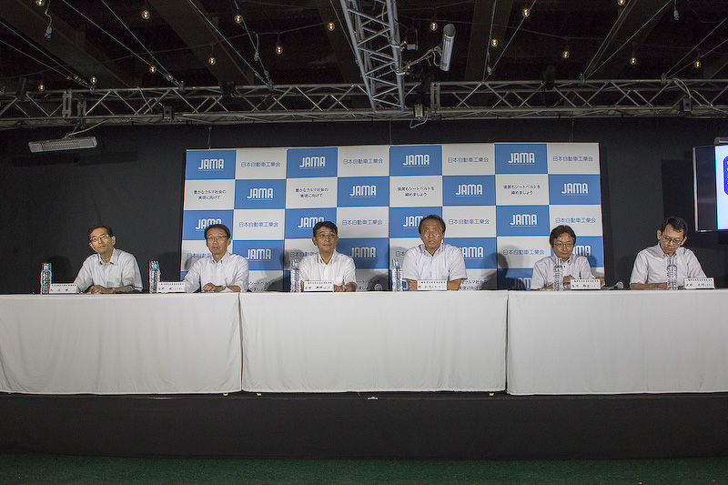 原付の市場が厳しいが、国内4メーカーと関係団体が協力して市場の活性化に取り組んでいると柳委員長は挨拶のなかで語った