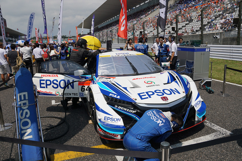 64号車 Epson Modulo NSX-GTは、4番グリッドから決勝スタート