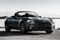 ★値下げ中　1/18 アバルト124 スパイダー アバルト、「124 スパイダー」にブラックの100台限定車「1 Year