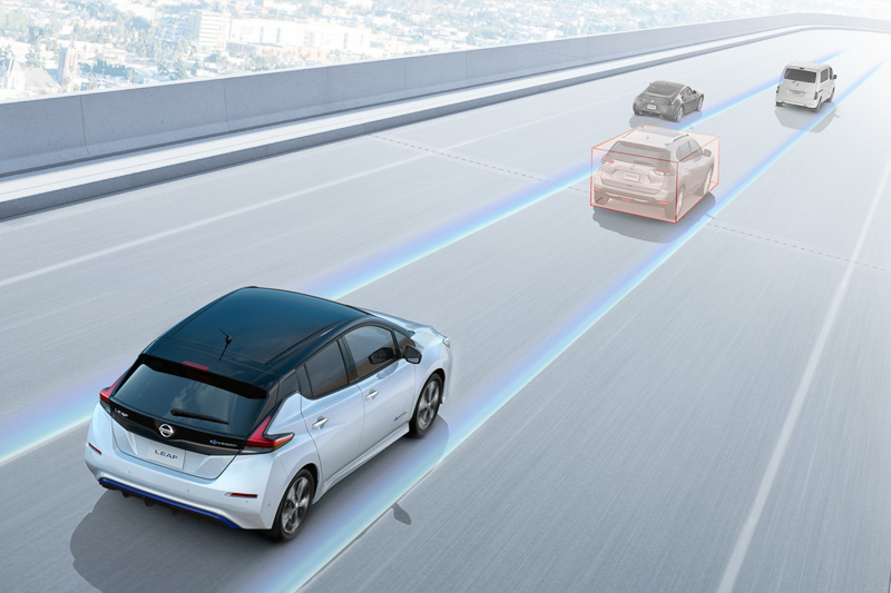 「セレナ」「エクストレイル」に続いて自動運転技術「プロパイロット」を導入