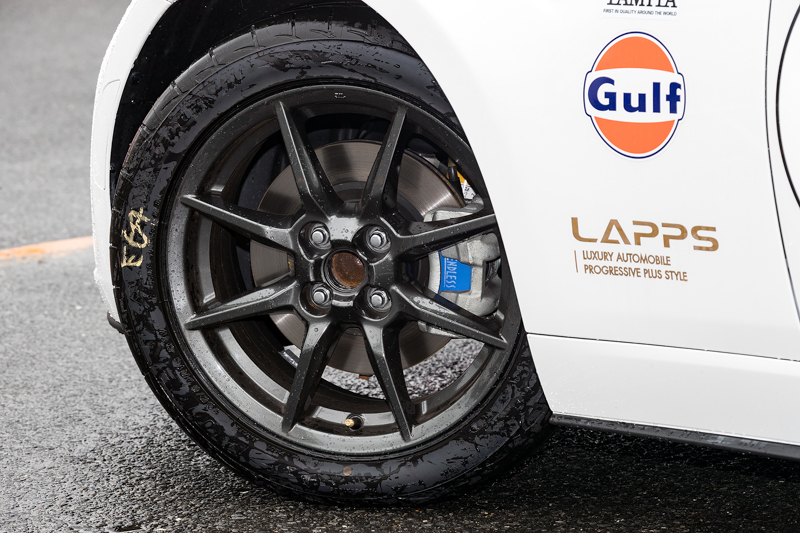 タイヤは今回からブリヂストンのPOTENZA Adrenalin RE003を履く