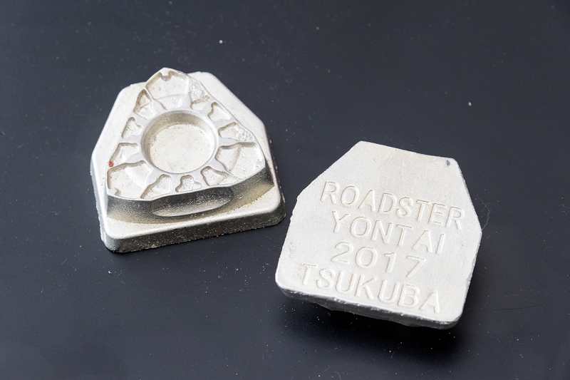 鋳型の展示と実際に作ってみるコーナー