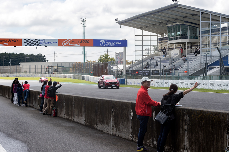 マツダ最新型車両 サーキット体験試乗会も開催