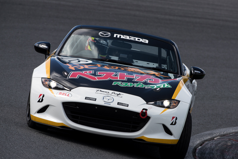 予選1位の「ベストカー＆おと週ロードスター」