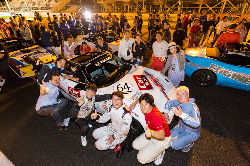 無事に完走を果たしたCar Watchチーム