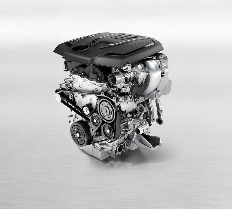 直列4気筒 2.0リッターターボエンジン