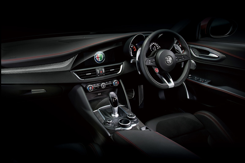 ジュリア クアドリフォリオ