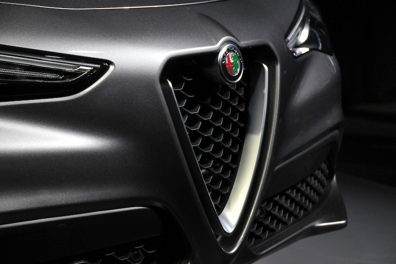 1年以内での日本導入がアナウンスされたアルファ ロメオブランド初のSUV「ステルヴィオ」