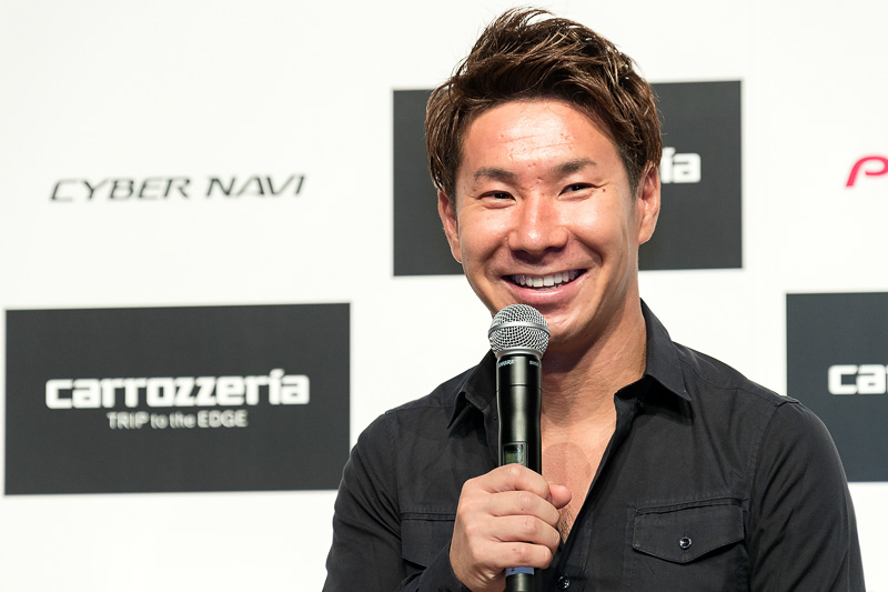 ゲストとして小林可夢偉選手が登場