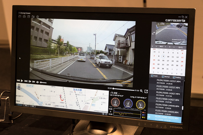 専用ソフトによる再生画面。フロント＆バックカメラの同時再生にも対応