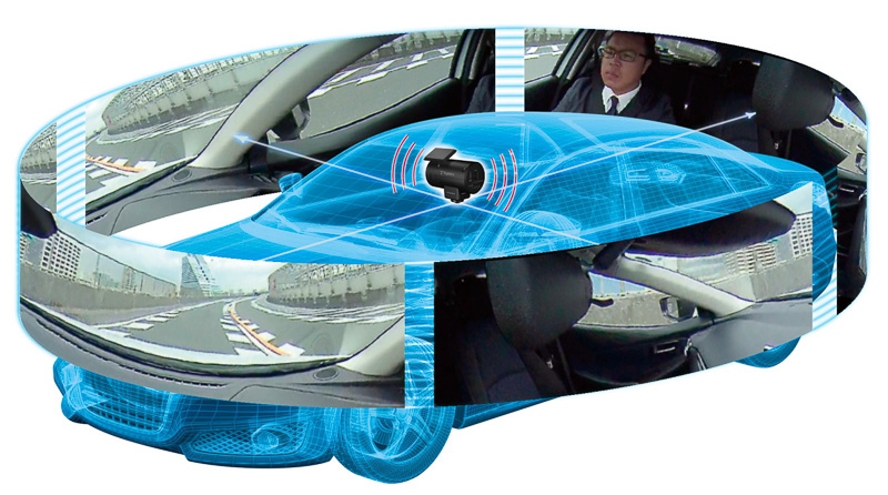 水平360度、垂直210度という広いレンズ視野角を実現して車両周辺のさまざまな情報を同時に記録。周囲の明暗差が大きい場合に映像を見やすく補正する「HDR（ハイダイナミックレンジ）機能」も搭載