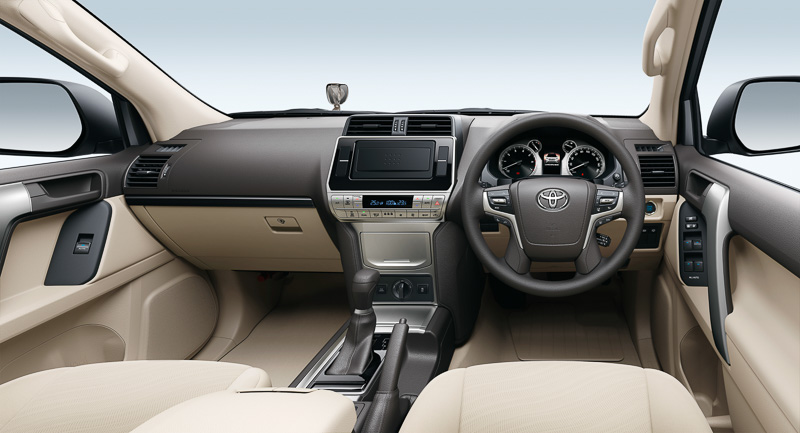 TX（2.7リッターガソリン車 7人乗り）