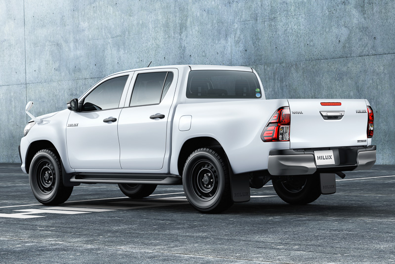 ハイラックス X