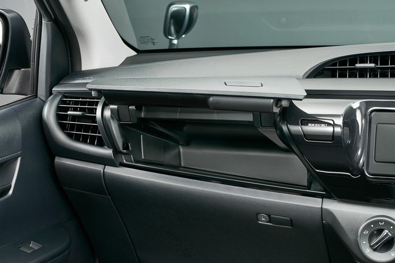 リッド付のアッパーボックスを用意