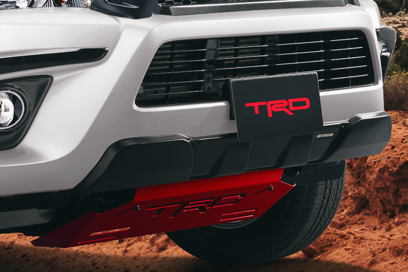 「フロントバンパーカバー」（税別3万5000円）