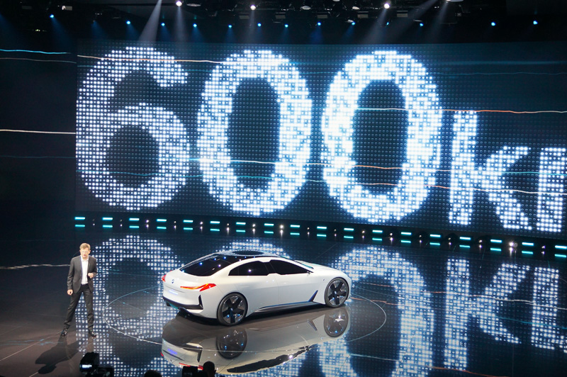 バッテリーによる航続距離は600km