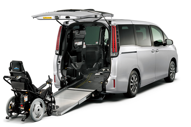 エスクァイア ウェルキャブ 車いす仕様車“タイプIII”（電動ウェルチェア＋ワンタッチ固定仕様）