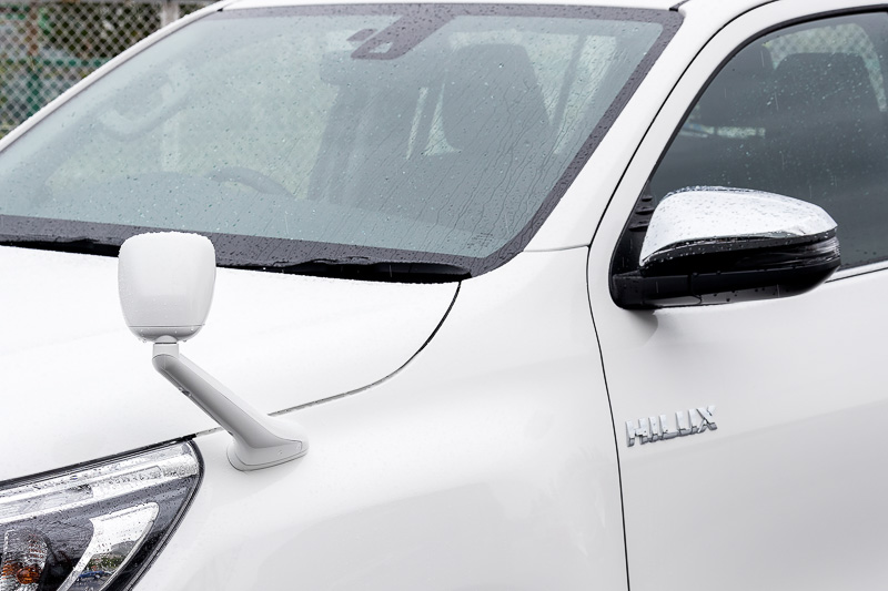 フロントには補助確認装置が付く