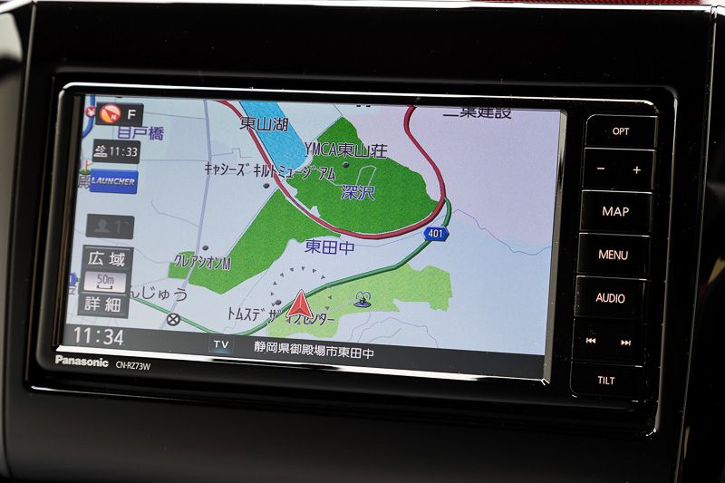 AV系はフロント2スピーカーとバックカメラが標準。リアスピーカーやAV本体はオプションとなる