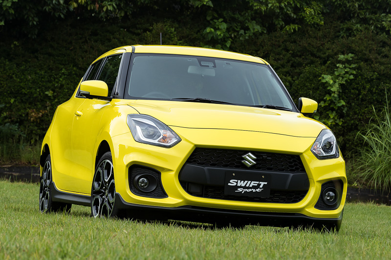 新型「スイフトスポーツ」