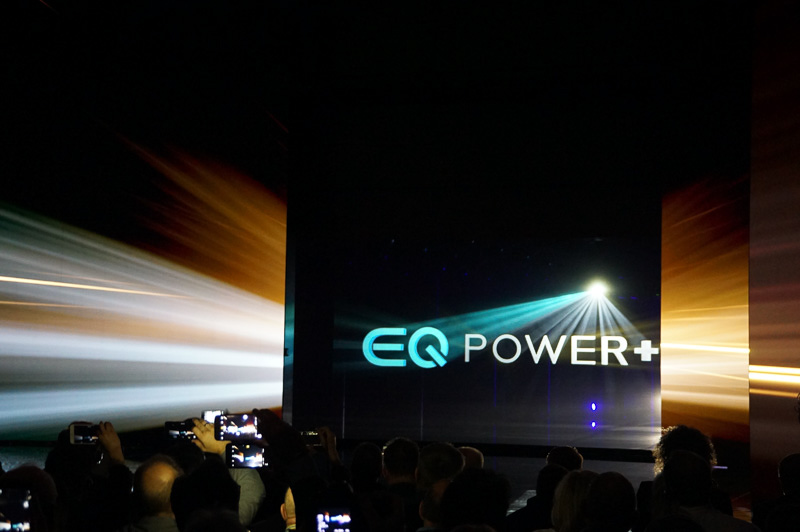 登場するまでだいぶじらされた……