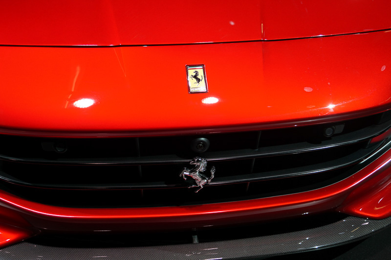 フロントセクション