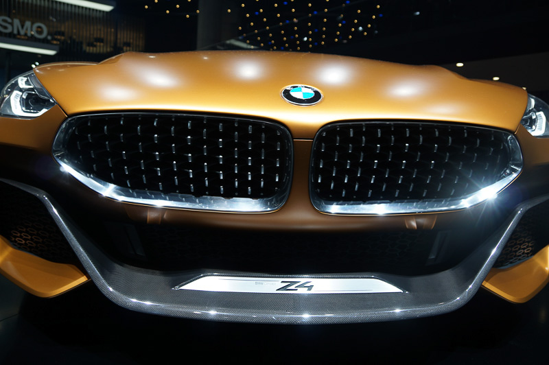 フロントグリルまわり