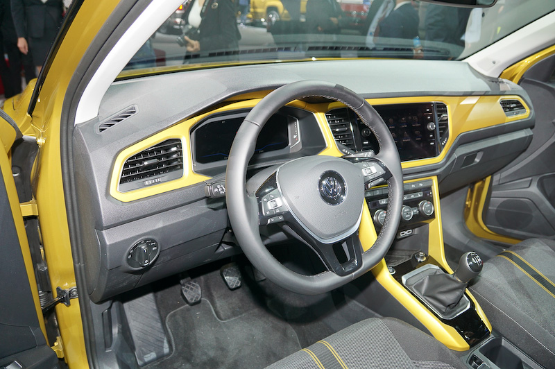 T-Roc R-Lineの運転席