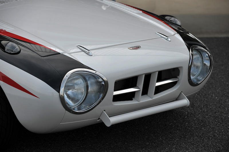 スポーツ800 GRの内外装