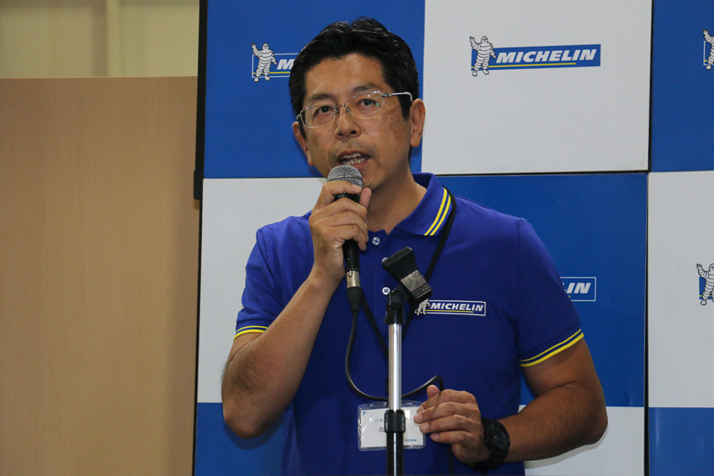 4回目の開催となる「アドバンスユーザーミーティング」の趣旨などを解説する日本ミシュランタイヤ株式会社 トラック・バスタイヤ事業部 執行役員 高橋敬明氏