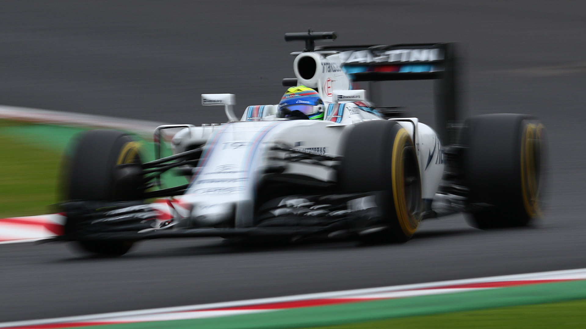 シャッター速度1/20秒で撮影