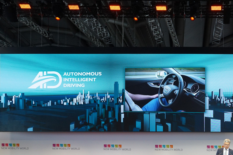 シュタートラー氏のそのほかのスライド