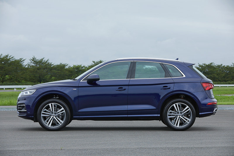 新型Q5のエクステリア