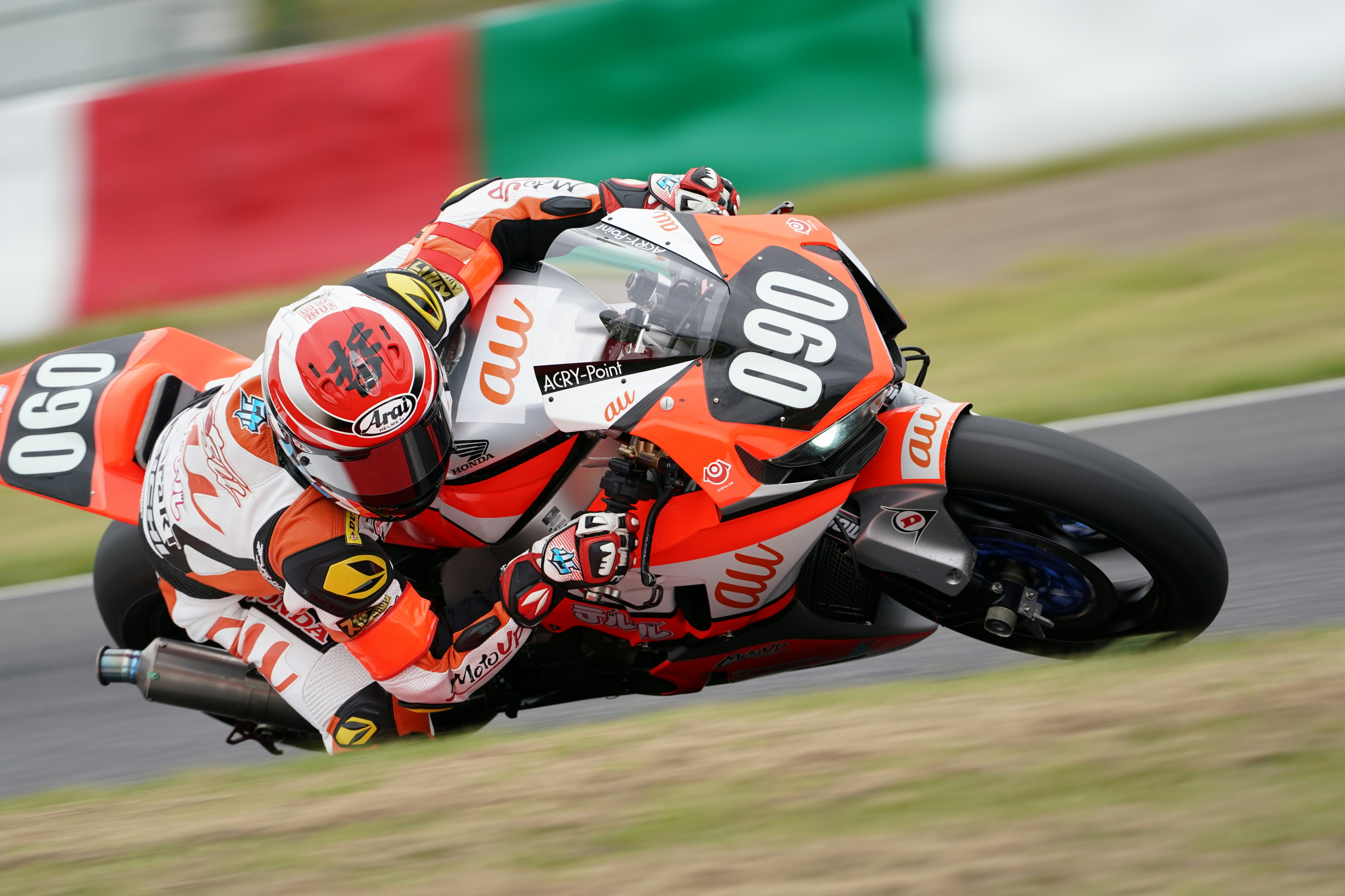 【α9オリジナル画像】FE100-400mm F4.5-5.6 GM OSS　400mm　1/320sec F8　ISO250　＋0.3EV補正　クリエイティブスタイル：スタンダード　ホワイトバランス：オート　D-レンジオプティマイザー：オート　高感度NR：標準