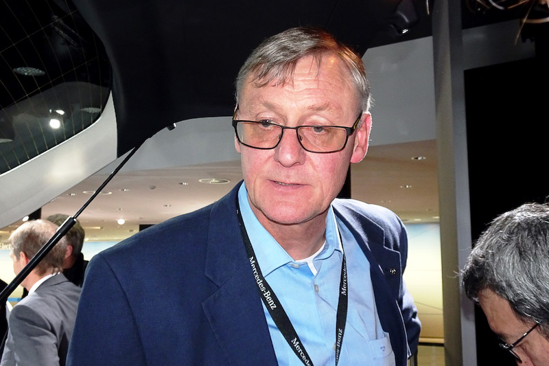 燃料電池車の担当者であるクリスチャン・モアディーク氏