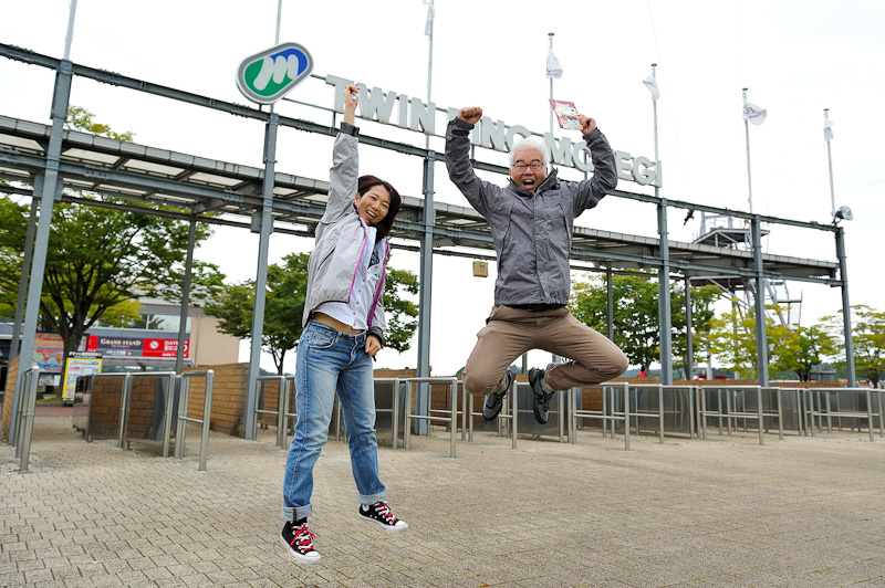 謎解き成功!! 大の大人が大よろこび（笑）