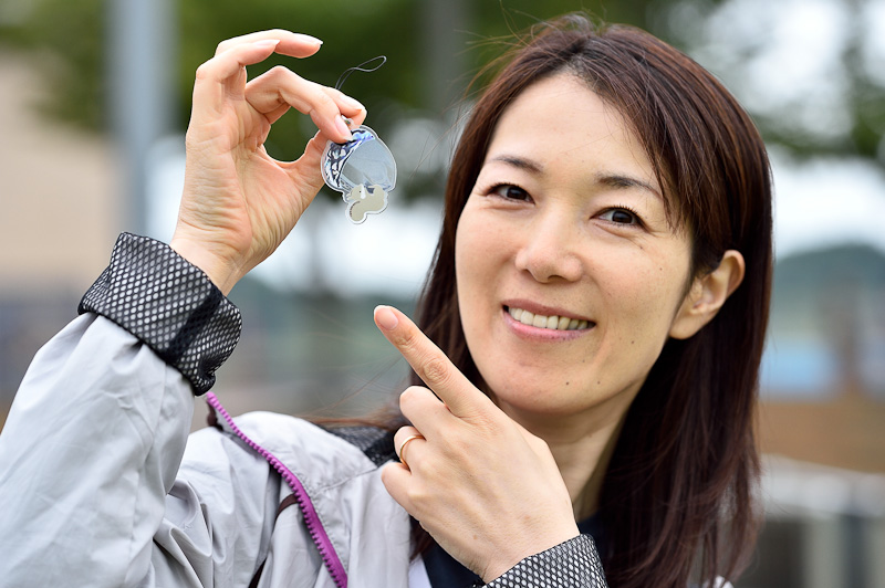 銀のどんぐりのストラップをゲット!!