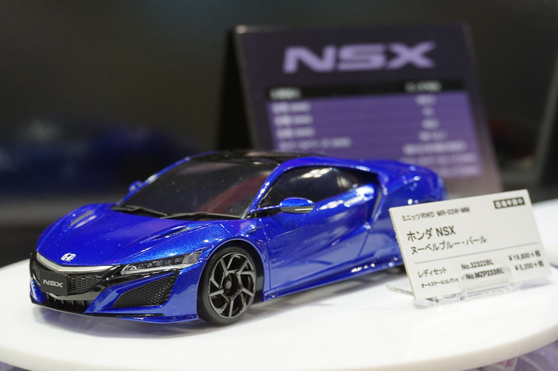 FFや4WDなどの駆動方式も選べる