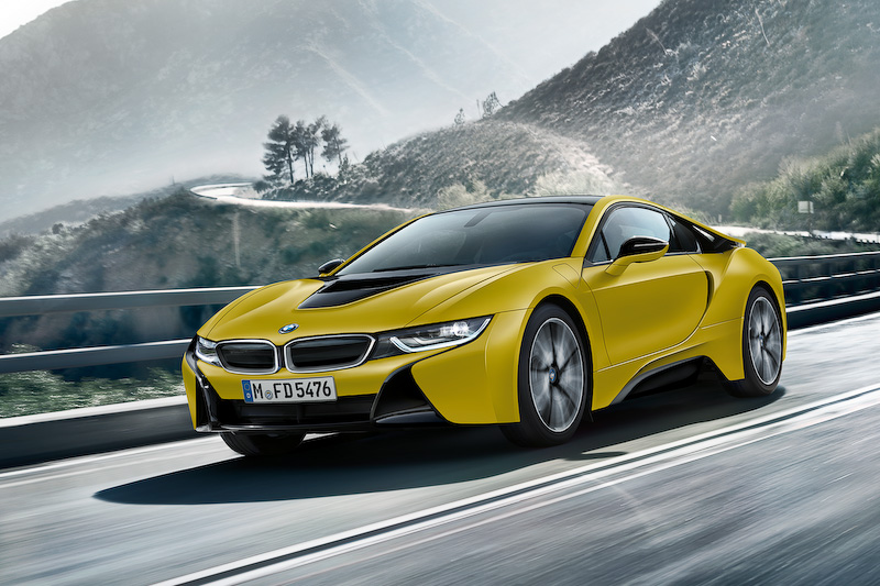 i8 プロトニック・フローズン・イエロー