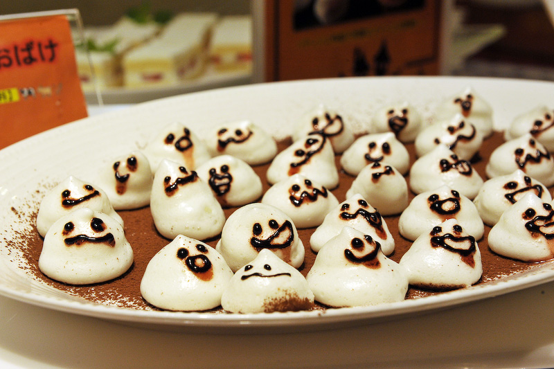 絶対に子供が好きなデザートコーナー「おかしの森」