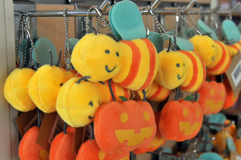 こちらがハロウィーン限定商品のぬいぐるみ