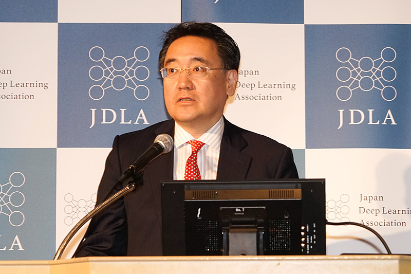 世耕弘成 経済産業大臣からの祝辞を読む、経済産業省 商務情報政策局 前田泰宏 大臣官房審議官