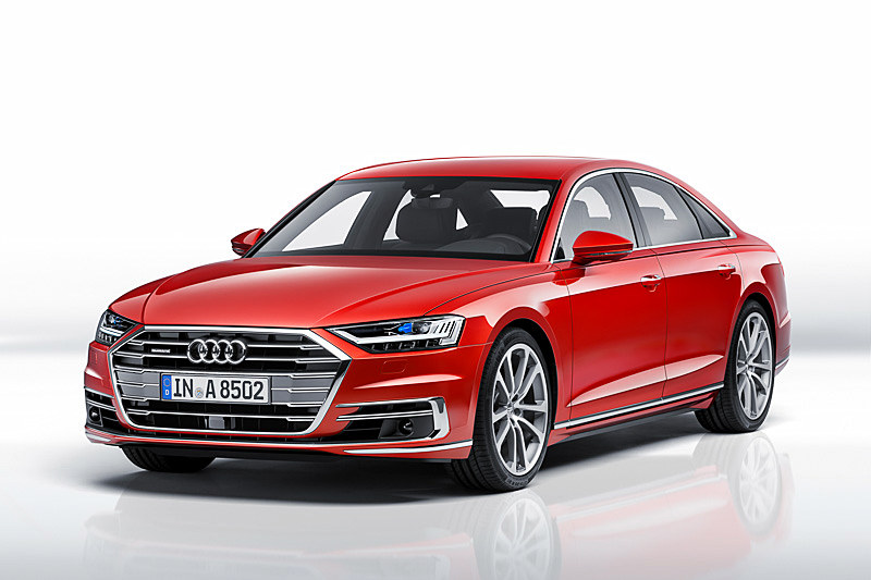 日本初出品の新型「A8」