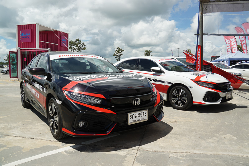 イベント広場ではホンダがブースを出展