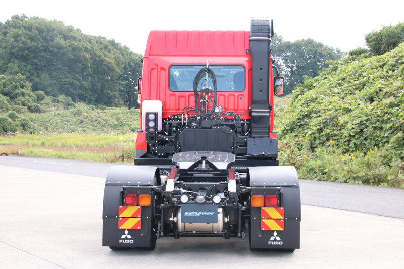 レッドのカプラーはソーシン製