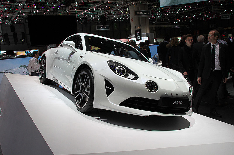 3月のジュネーブモーターショーで世界初公開されたアルピーヌの新型モデル「A110」