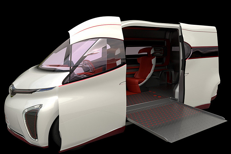 車いすアスリート向けの「LCV ATHLETIC TOURER CONCEPT」