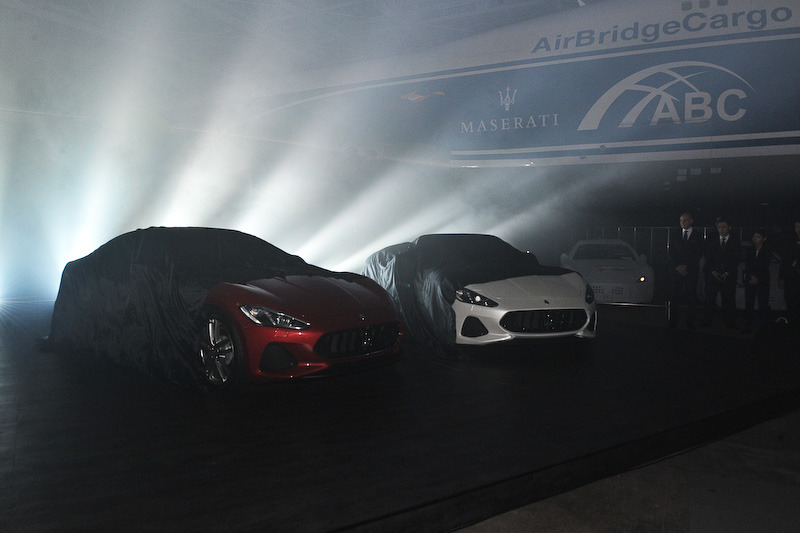 アンベールされた新型グラントゥーリズモ/グランカブリオ